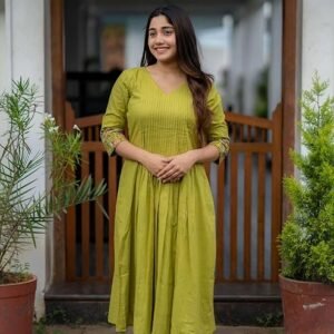 360 BHARAT CRAFT Women's Parrot GREEN Cotton Floral Embroidered Kurta and Palazzo Set for Festivals